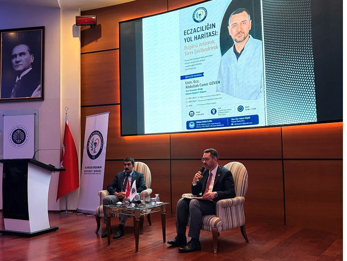Türk Eczacıları Birliği II. Başkanı Uzm. Ecz. Abdullah Caner Güven Eczacı Adaylarıyla Buluştu