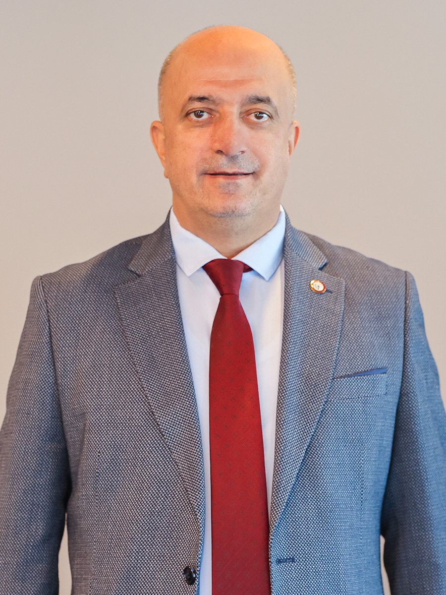 Ecz. Sadık Demir